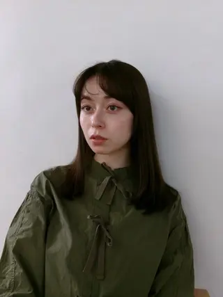 セミロング カラー SYS by fit /HONOKAのヘアスタイル