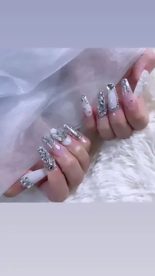 ネイル 高草木 桃香のネイルデザイン