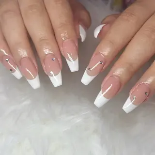 ネイル 透明感ネイル ｜mahiru.のネイルデザイン