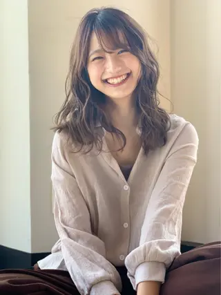 セミロング 最新ケアカラー 髪質改善YUTOのヘアスタイル