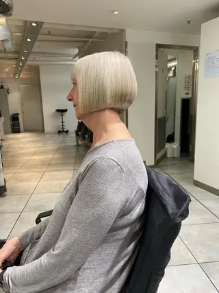 ショート ショート、ボブ専門 オサナイのヘアスタイル