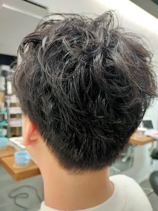 メンズ lottacucci所属・デジタルパーマ💫/ 似合わせカット✂️のヘアスタイル