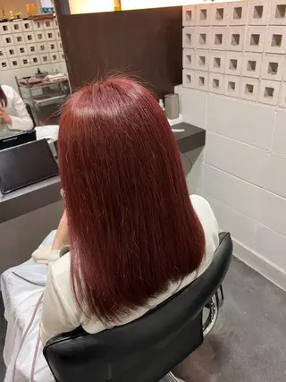 カラー 山田 愛華のヘアスタイル