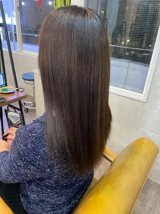 ロング ロアヘアーコーディネート所属・ナチュラルヘア /透明感/長井遥陽のヘアスタイル