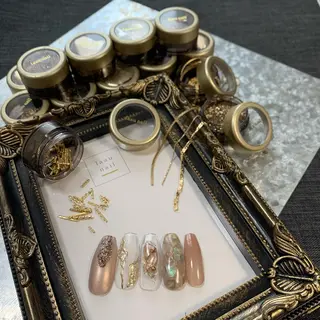 ネイル S♡JEWEL所属・S. JEWELのネイルデザイン