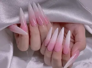 ネイル M2ネイルサロン【長さ出し&フィルイン導入店】所属・長さ出し専門店 RIRIのネイルデザイン