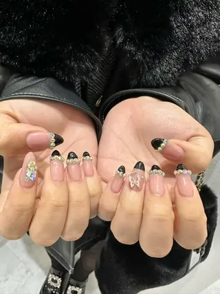 ネイル 個性派ネイル 🌼 ハルカ ♡の眉毛・アイブロウイメージ