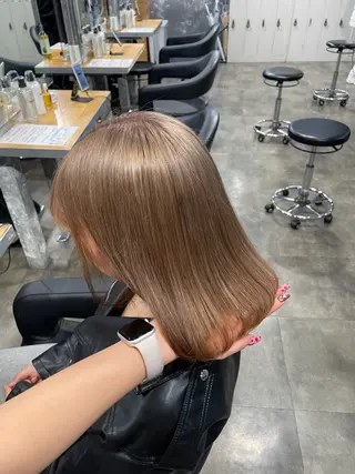 ミディアム カラー ハイトーン 横浜💞ミオのヘアスタイル