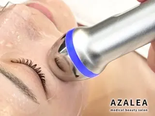 medical salon AZALEA 新宿店所属・牛込 桃香のエステ・リラクイメージ