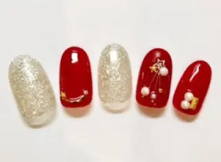 ネイル ゲン レイカのネイルデザイン