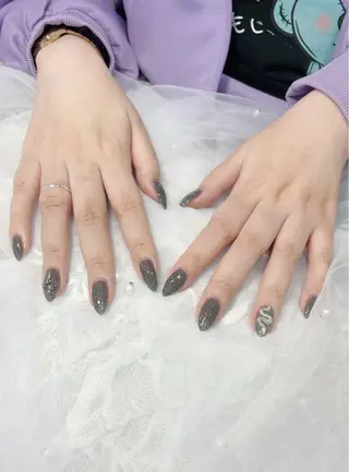 ネイル nail room utouto所属・横田 綾乃のネイルデザイン