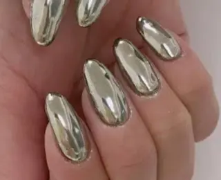 ネイル L'instant  Nail Artzのネイルデザイン