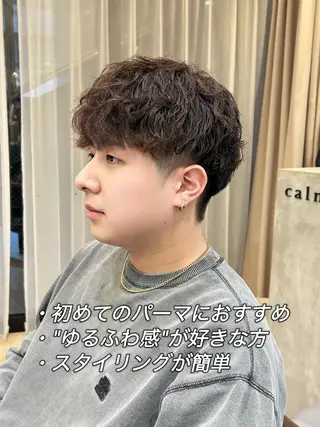 ショート パーマ メンズ calna by ELMO  上ノ井のヘアスタイル