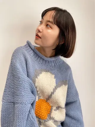 ミディアム カラー 艶髪ハイトーン× ボブ🥣アイネのヘアスタイル