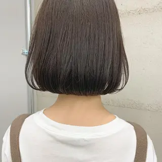 ショート カラー 透明感/オリーブ/ グレージュ/YUKAのヘアスタイル