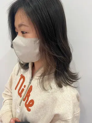 ミディアム カラー ramphy hair atelier所属・ramphy 柴原 夢奈のヘアスタイル