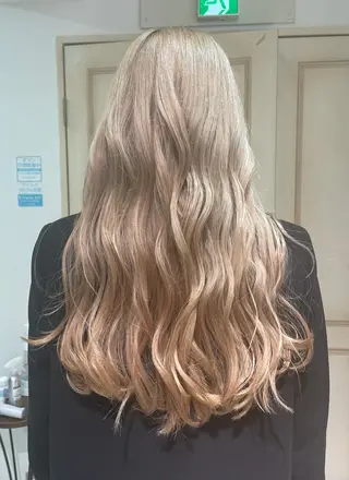 ロング カラー FORTE表参道所属・🥀武藤 后花🥀のヘアスタイル