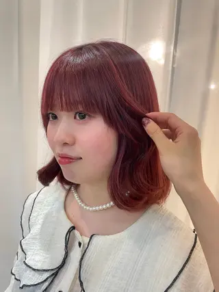 カラー lamp light所属・佐藤 妃織のヘアスタイル