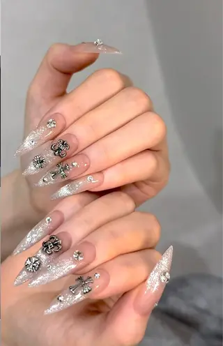 ネイル XIINH NAIL SALONのネイルデザイン