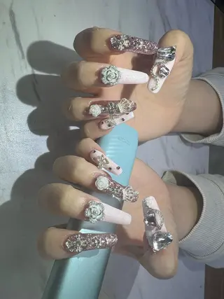 ネイル Msalon所属・渡久地 夢のネイルデザイン