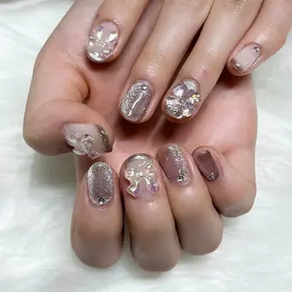 ネイル nailsalon Leu🖤Meiのネイルデザイン