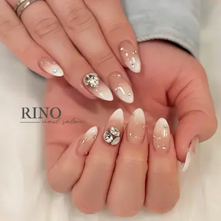 ネイル Nail Salon RINO所属・伊藤 なつみのネイルデザイン