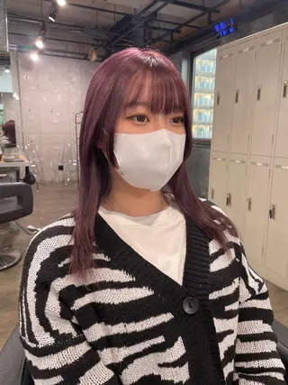 ミディアム カラー パーマ ヘアアレンジ メンズ キッズ ネイル マツエク・マツパ 透明感カラー・レイヤ ー🎀amika🎀のヘアスタイル