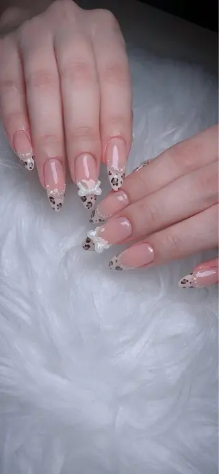 ネイル JINI NAIL所属・ジニ ネイルのネイルデザイン