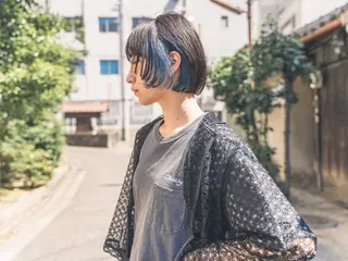 ミディアム   トワのヘアスタイル