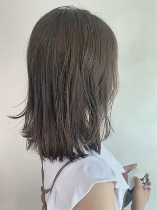 カラー ウルフとハイトーン みっちー✂️のヘアスタイル