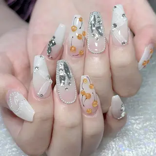 ネイル Queens みなみのネイルデザイン