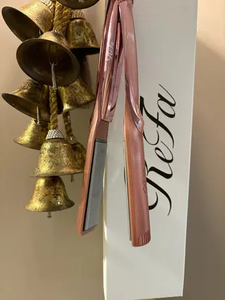 BEIGE まつげ・眉毛のマツエク・マツパデザイン