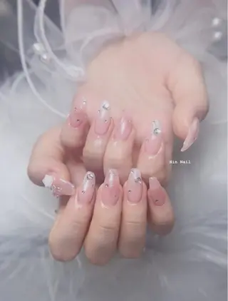 ネイル HIN NAILのネイルデザイン