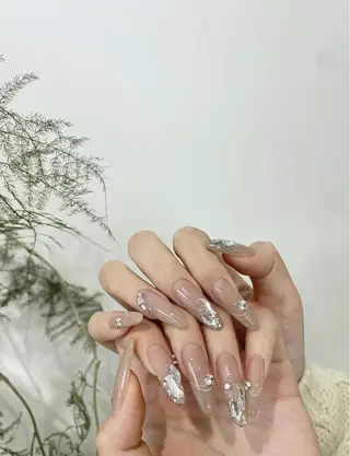 ネイル U1salon所属・佐藤 希子のネイルデザイン