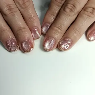ネイル Legit nail salonのネイルデザイン