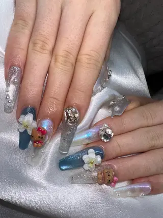 セミロング YOKOSUKA NAILS⚓️のネイルデザイン