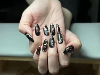 ネイル Eveネイル チップスカルプ専門店のネイルデザイン