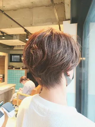 ショート パーマ alushe 岡 陽子のヘアスタイル