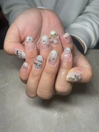 ネイル LAVISH nail salonのネイルデザイン