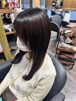 ロング absolute所属・艶カラー🎀 YUUKAのヘアスタイル