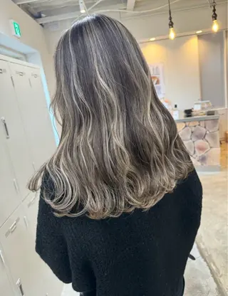 ロング fand / KAIのヘアスタイル