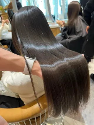 ロング カラー Lond Alexia所属・金山/透明感/韓国風 /髪質改善/ゆうきのヘアスタイル