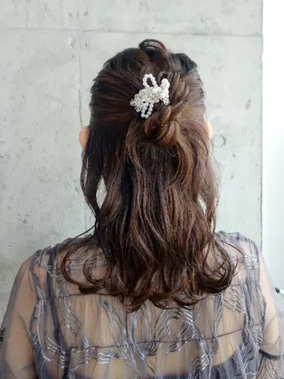 セミロング ヘアアレンジ ヘアアレンジ/透明感 カラー/AKARIのヘアスタイル