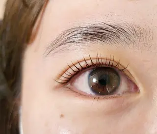 マツエク・マツパ 💜bora .のネイルデザイン