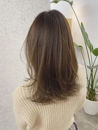 セミロング カラー パーマ ヘアアレンジ ✨ハイクオリティ✨ 山本香也のヘアスタイル