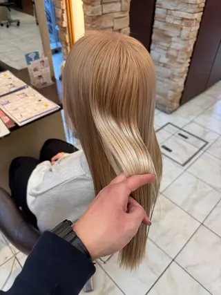 ロング カラー ⭐️透明感カラー/ パーマ⭐️宮野翔のヘアスタイル