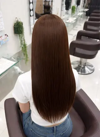 カラー EARTH minoriのヘアスタイル