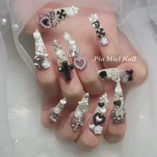ネイル Pio Mielのネイルデザイン