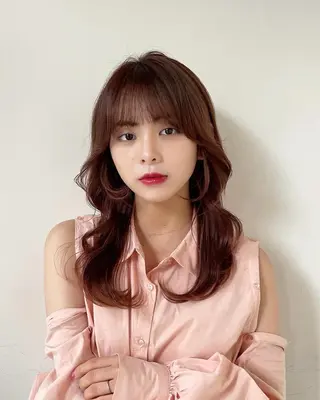 セミロング カラー ❤️ショートカット ・顔周りカット❤️のヘアスタイル