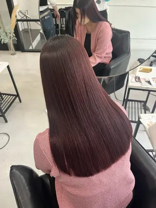 セミロング カラー パーマ MaisonHALU 梅木琉衣のヘアスタイル